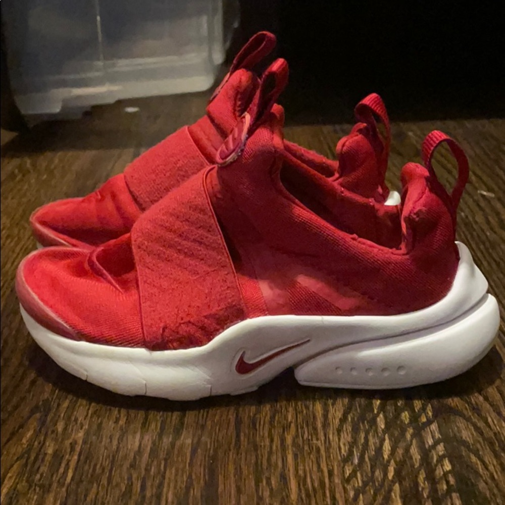 Nike presto shoes. adorable, great buy, size 10c